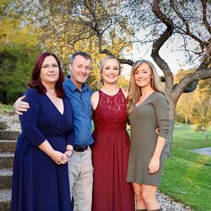 Meet your Posher, Pam